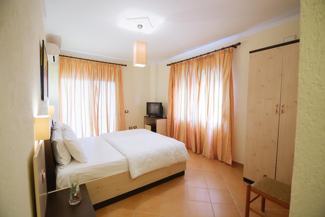 Hotel Ibiza Голем Экстерьер фото